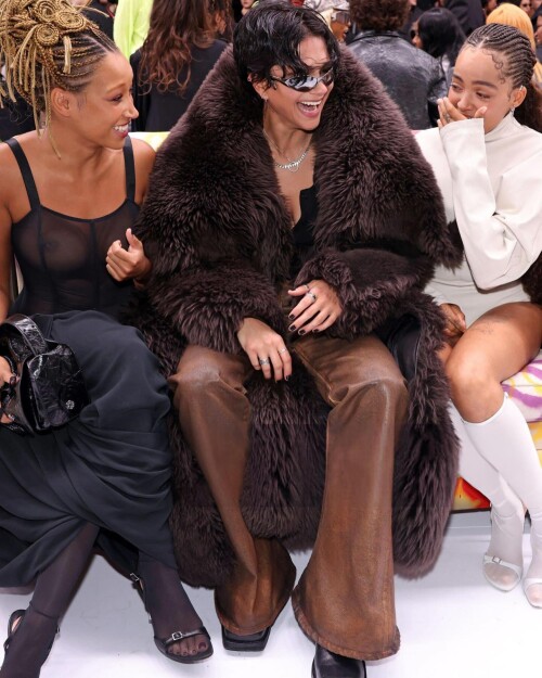 100000448099dd7b493c8ba18e