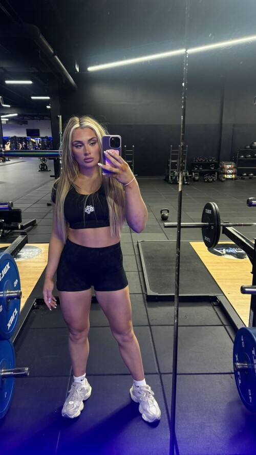 10000044940c35cd1e428f6905