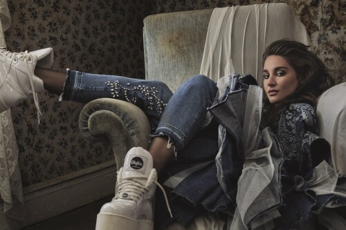 100000462971fc250324ab6211