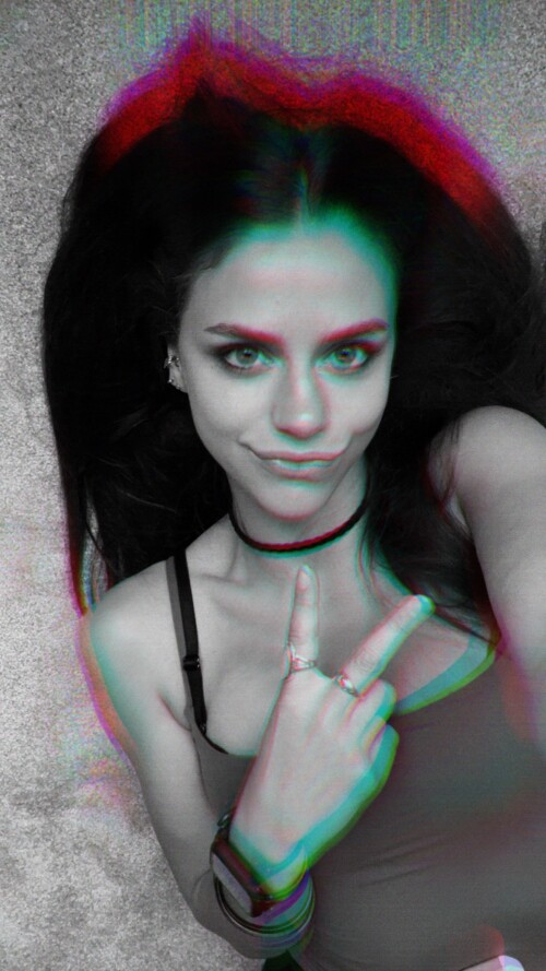 1000004686935b1bc4194cb70a