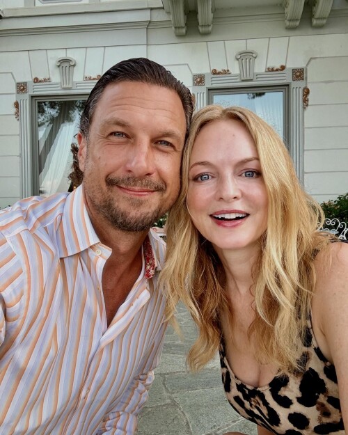 100000482379fa5fa98ed2111d