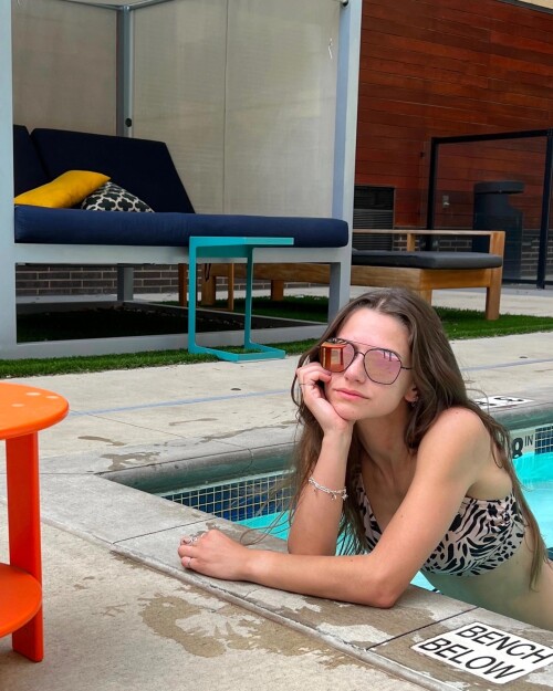 10000048849fcab3c37be88130