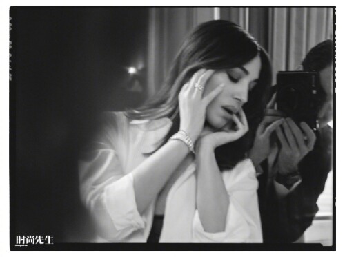 1000004963c7f0bbdd319f224a