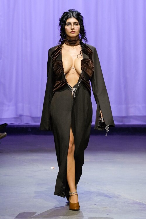 1000005022f05c101fd7925791