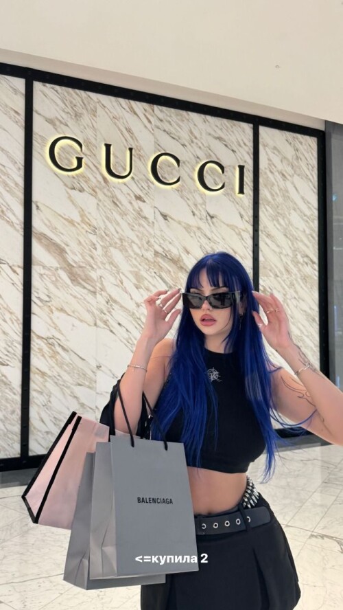 10000050798100b88a650ae00c