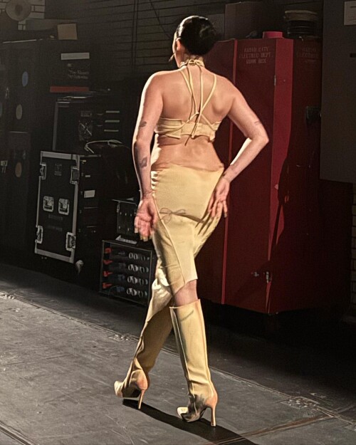 100000508232700ad7726da3cd