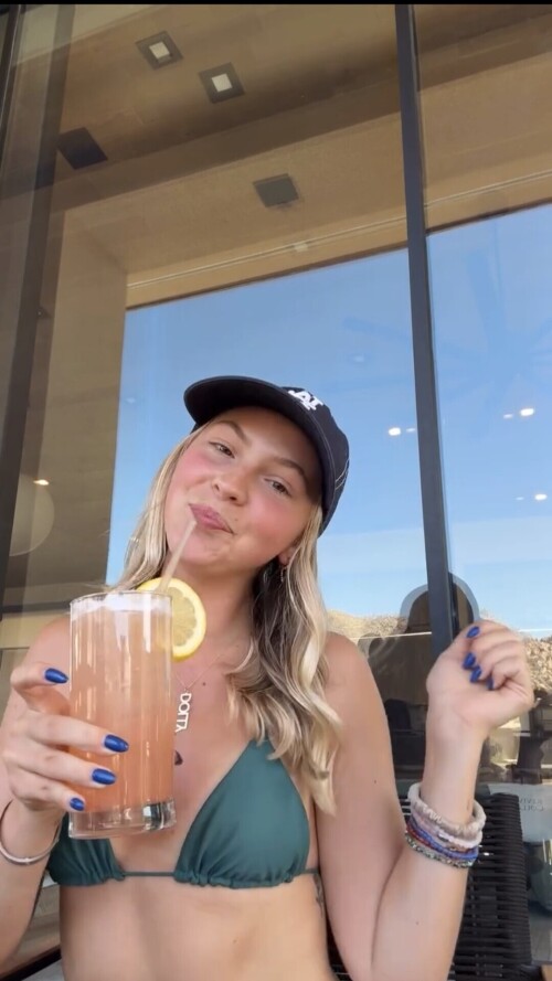 1000005334c4ffb4d39775ef76