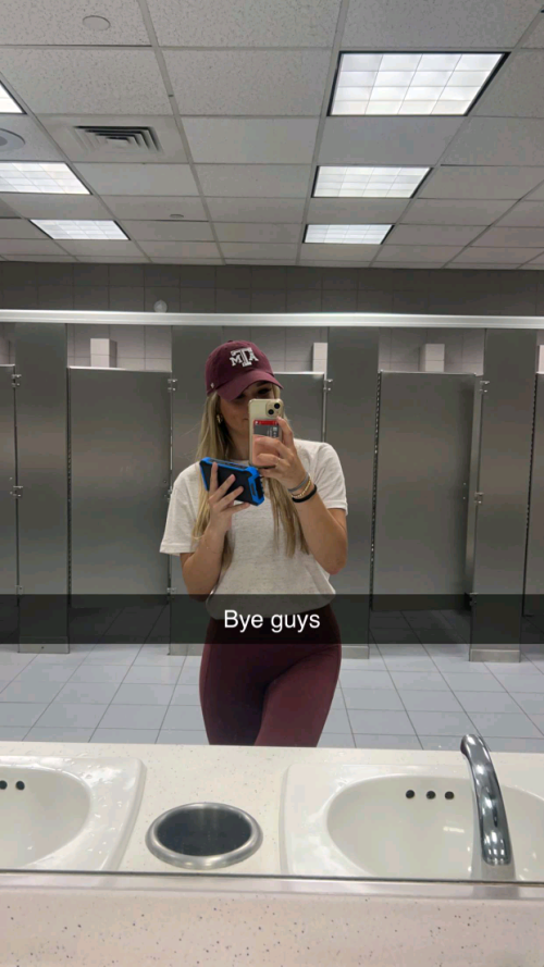 10000053688b071fa6a404a956