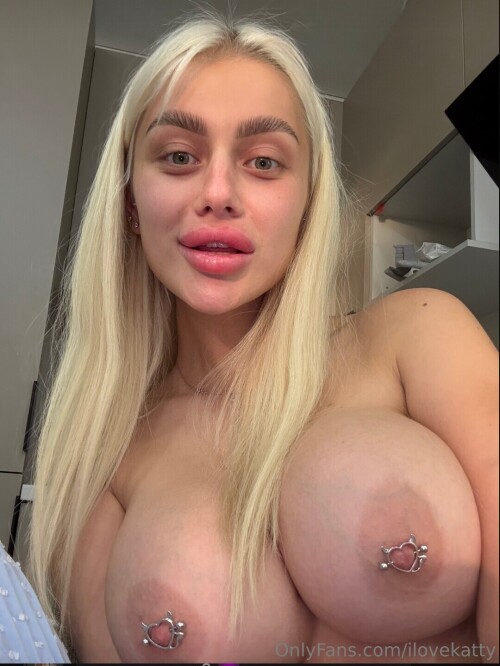 1000005584de423733994a6563