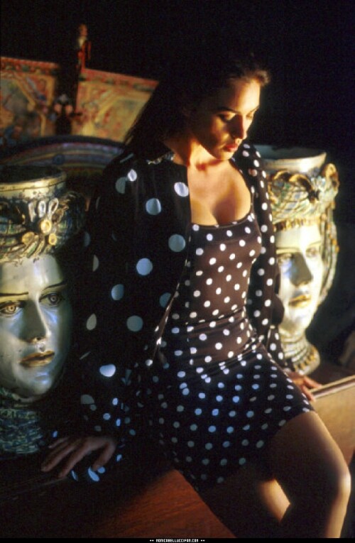 1000005661c2a87b9a930f4e63