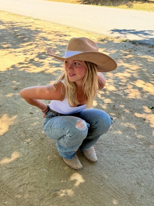 100000569070c9ae3dd2872ad8