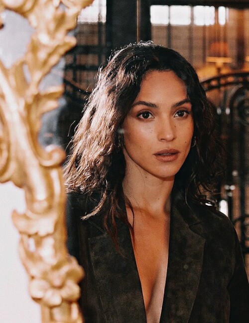 1000005924f6583aac47777027