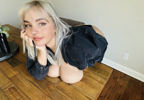 1000005952414676b53b4e0422