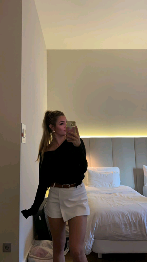 10000059732eae35b309048c4b