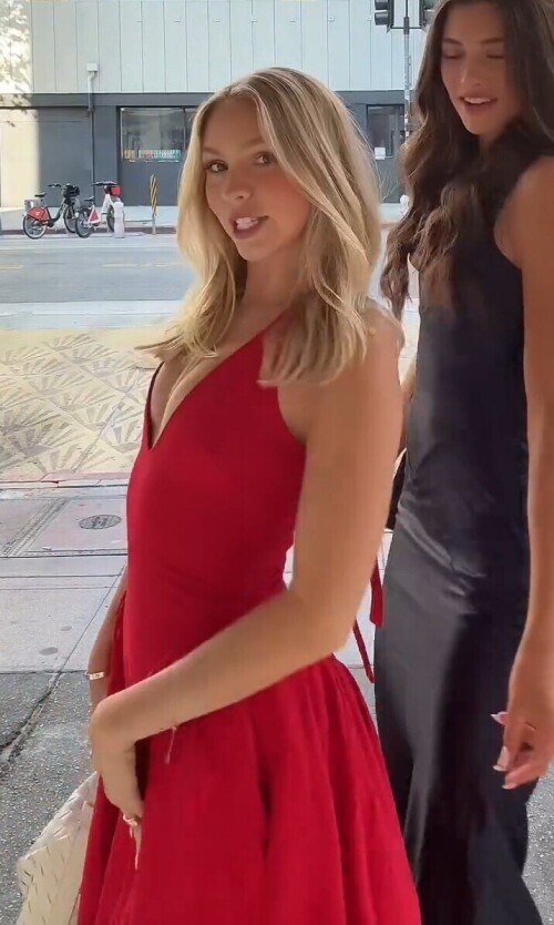 1000006134806cc5e338dbda4c