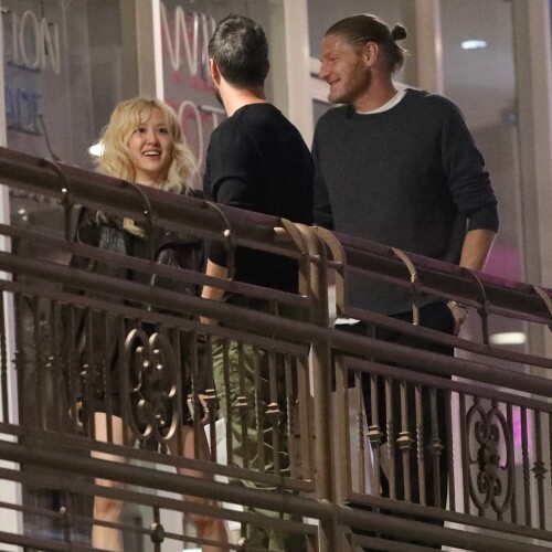 1000006137b0f21df1f287ff04