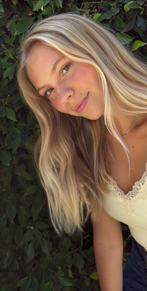 10000063320621dbec8d5e0ca4