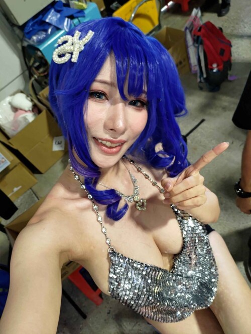 10000064422665e40b0a83efbe