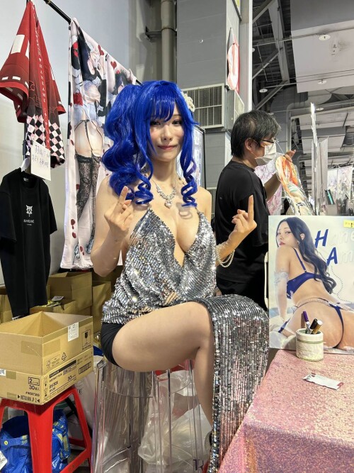 1000006446bb03c14b25aedf26