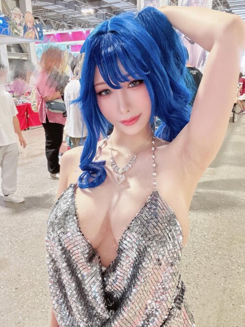 1000006484edcaaebdf3b86333