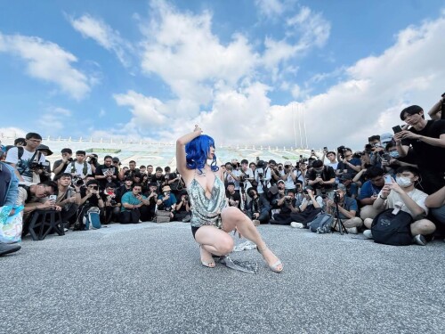 1000006486daa4879a0e88367c