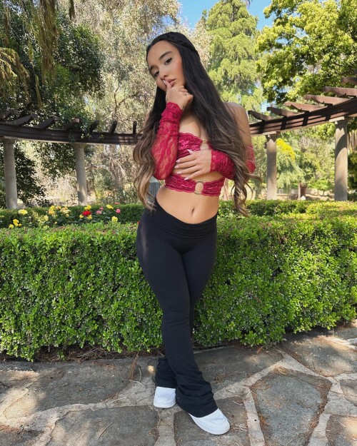 100000650214ff35bffa3cef15