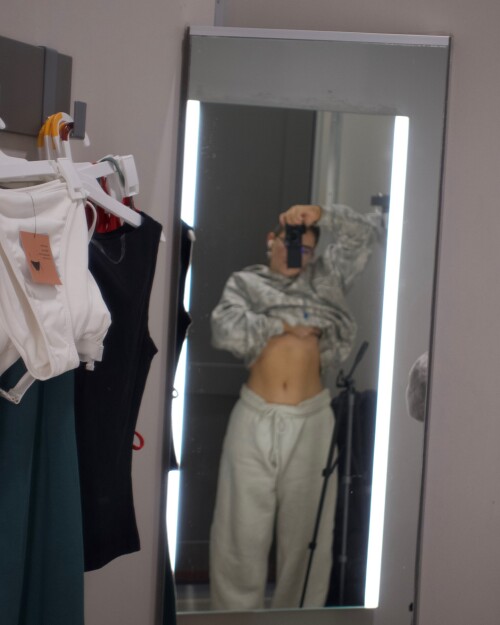 1000006565a32ed1d43281a3f9