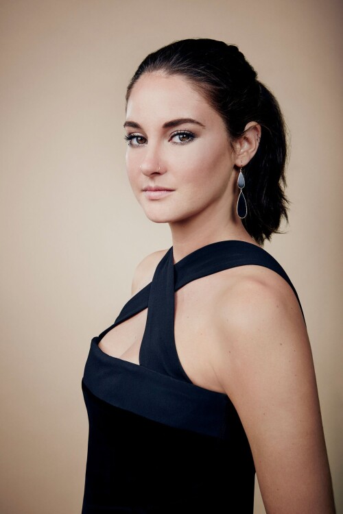 1000006703af2356cb105765bd