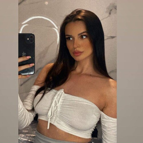 10000067157cddc5b6eed0ae8c