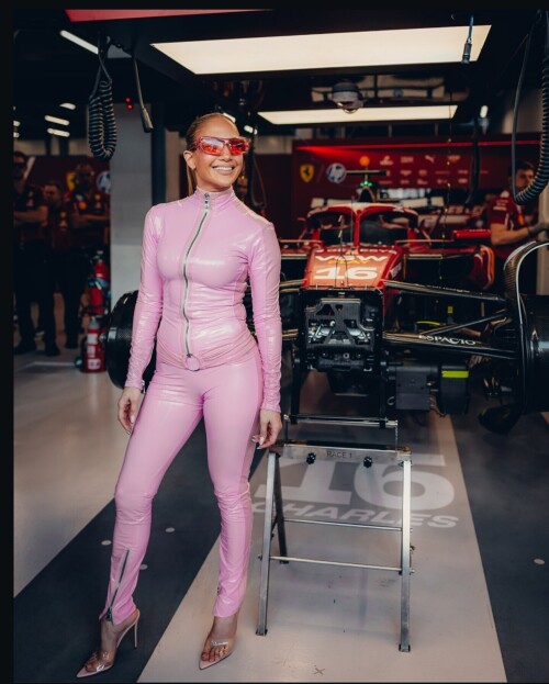 100000676145b0cb32dbe90f4e