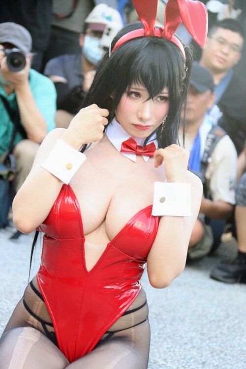 1000006853016cdaf38affa31a