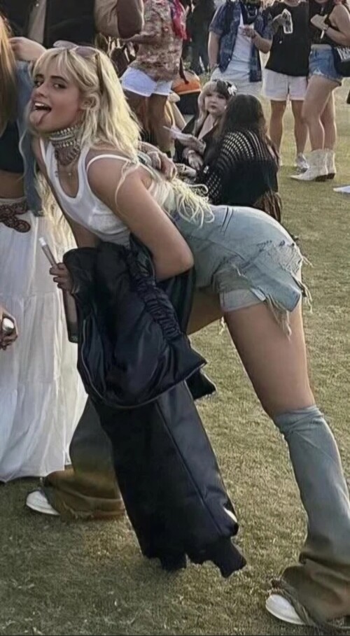 1000006869de1aacc07cfb33e0