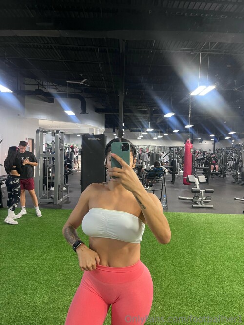 10000069390de8af578a95e035