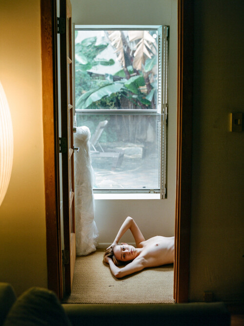 1000006989c50b049d885d221c