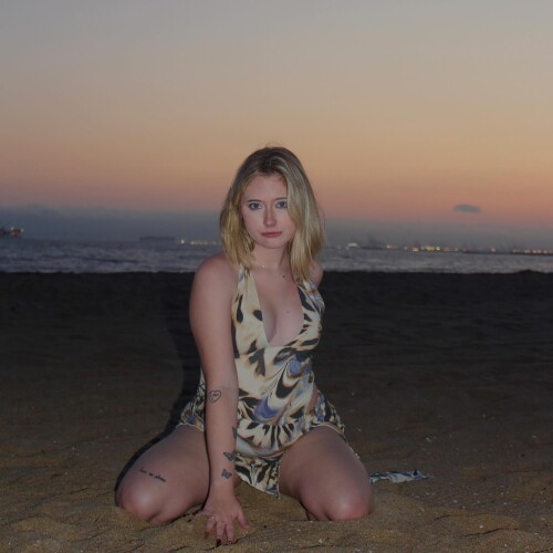 10000071070b837ddd44e28af6