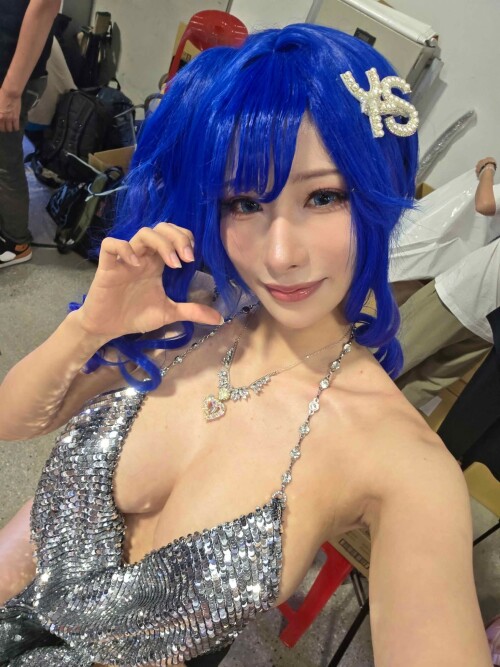 1000007243a737c6665ea99d06