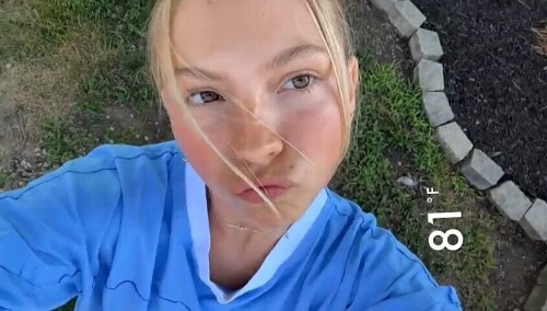 1000007243fc8a5e89d0e45f98