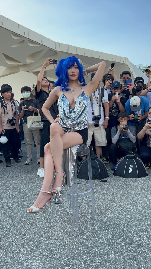 1000007251f13c696f0de032e1