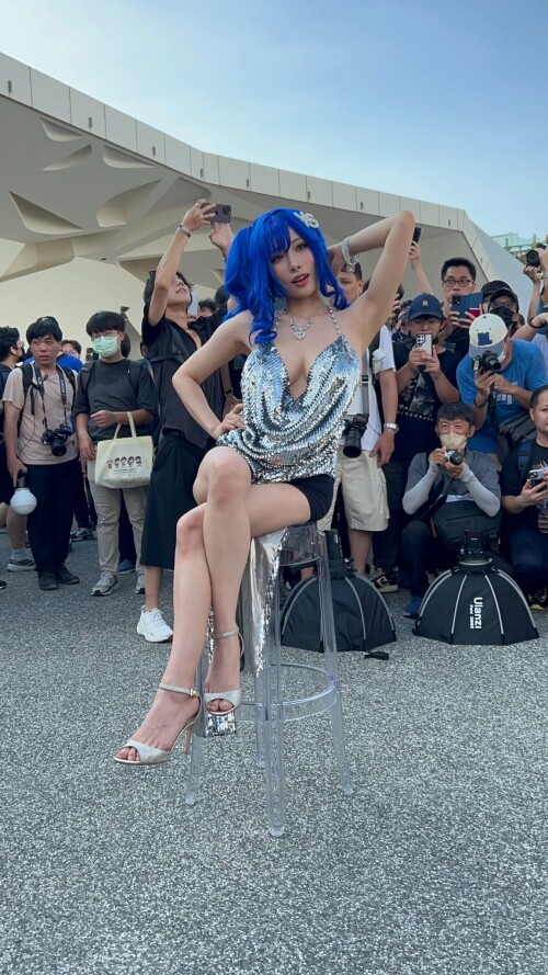 10000072540b0769681aa1aa8c