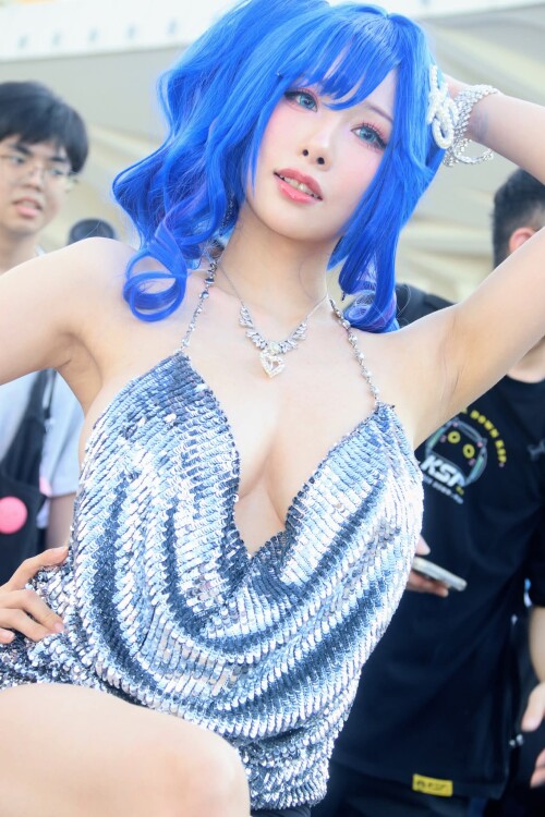 100000726561b7b524916000da