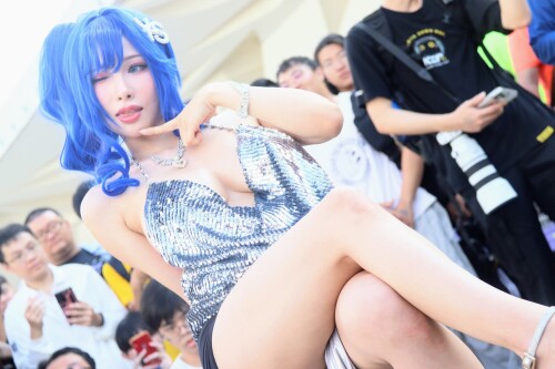 10000072680c976aec20613e60