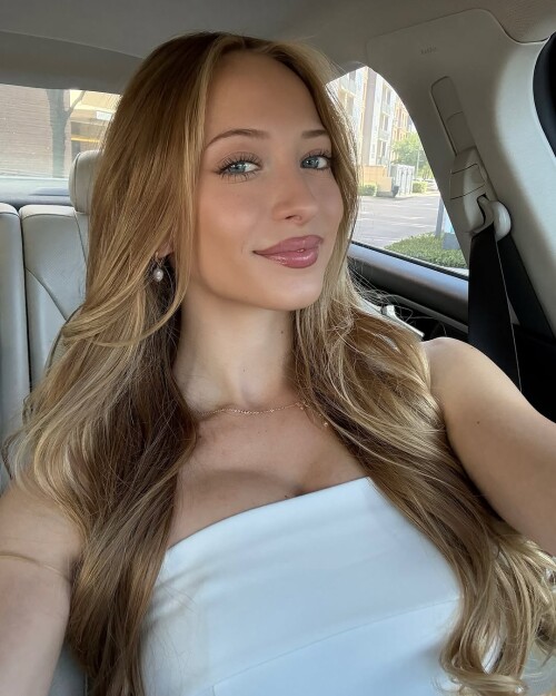 1000007407a9ba3eecea910a9b