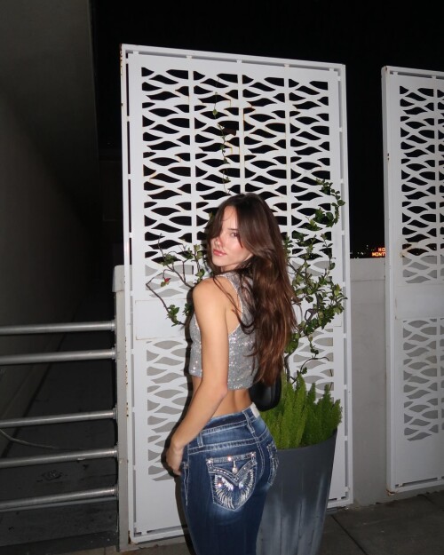 1000007407fcc6b6109d08ad2e