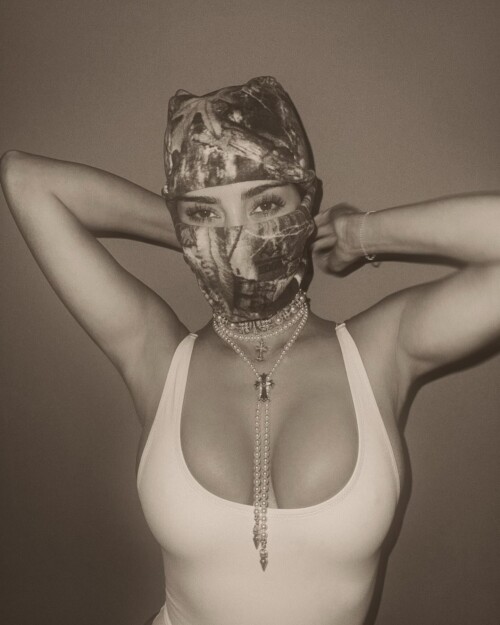 1000007448ed5ab67ef2ad9966