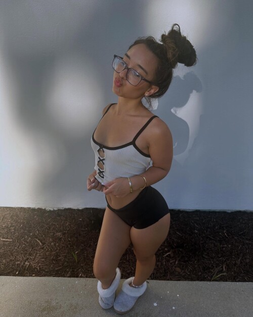 100000749128d06e146a79f7ca