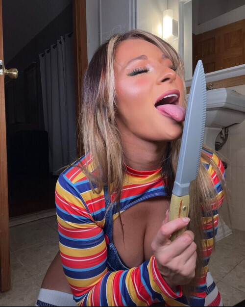 1000007639aed338bcb7a4f6ea