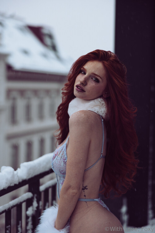 1000007706d4b215c320e8c72d