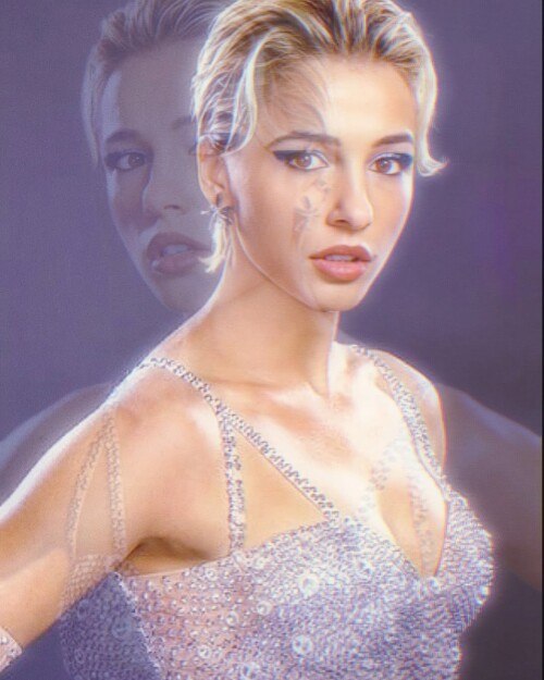 10000077927b770dfe57112a5d