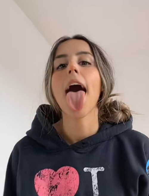 1000007795820256e3b8d8bc54