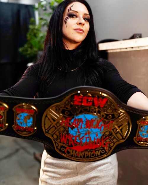 1000007835a4d5bc624cd18421